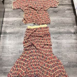 Two piece knitted retro/vintage skirt and top set